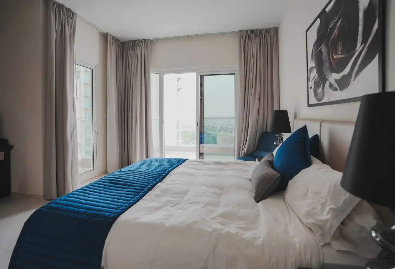 Vacant Now | Furnished Unit | 4 Cheques
