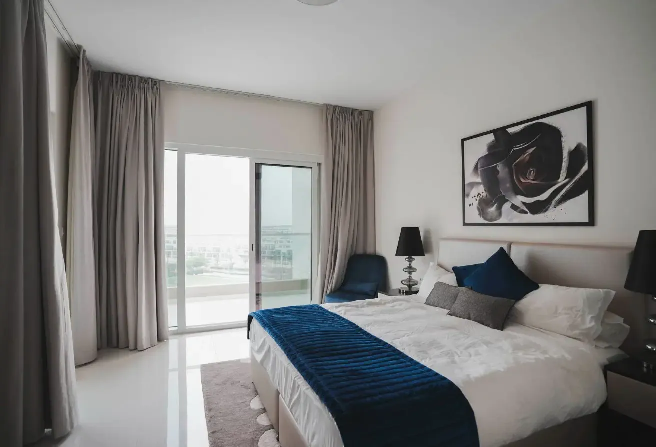 Vacant Now | Furnished Unit | 4 Cheques