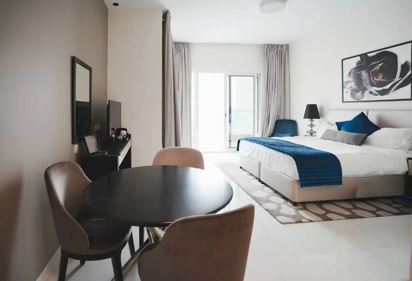 Vacant Now | Furnished Unit | 4 Cheques