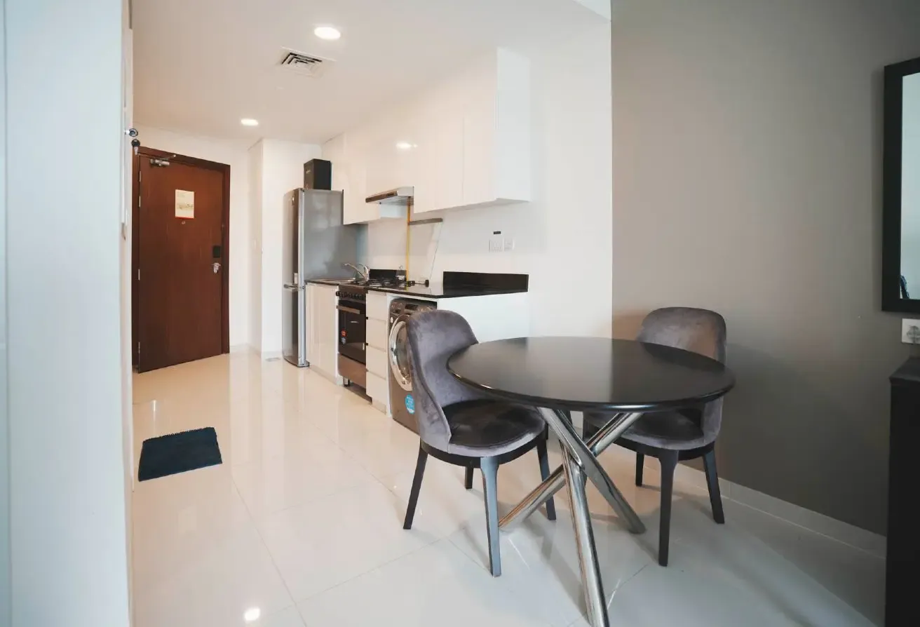 Vacant Now | Furnished Unit | 4 Cheques