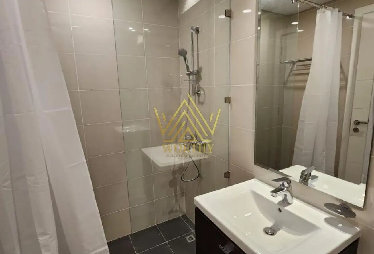 Fully Furnished Studio | High Floor | Viridis