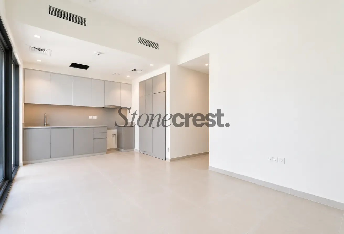 Single Row | Vastu | Landscaped | Maids