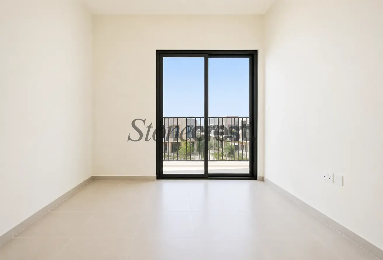 Single Row | Vastu | Landscaped | Maids