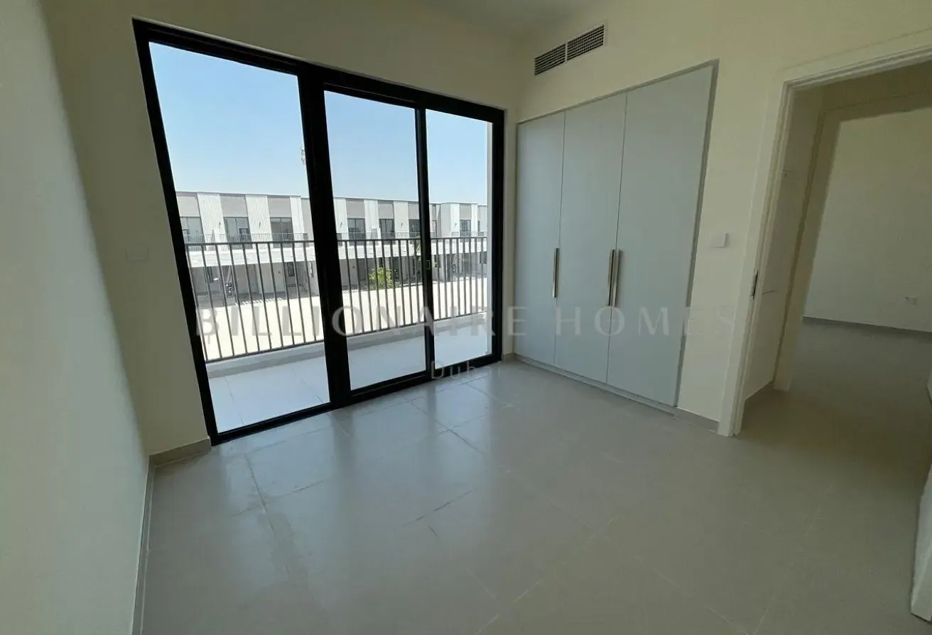 Single Row | Prime Location | Vacant Soon