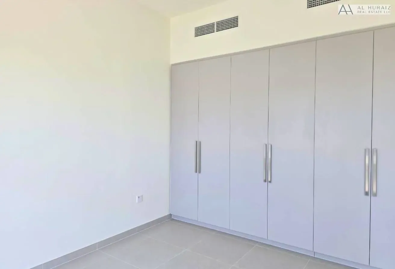 Brand New 4BR Villa | Corner /Largest Plot