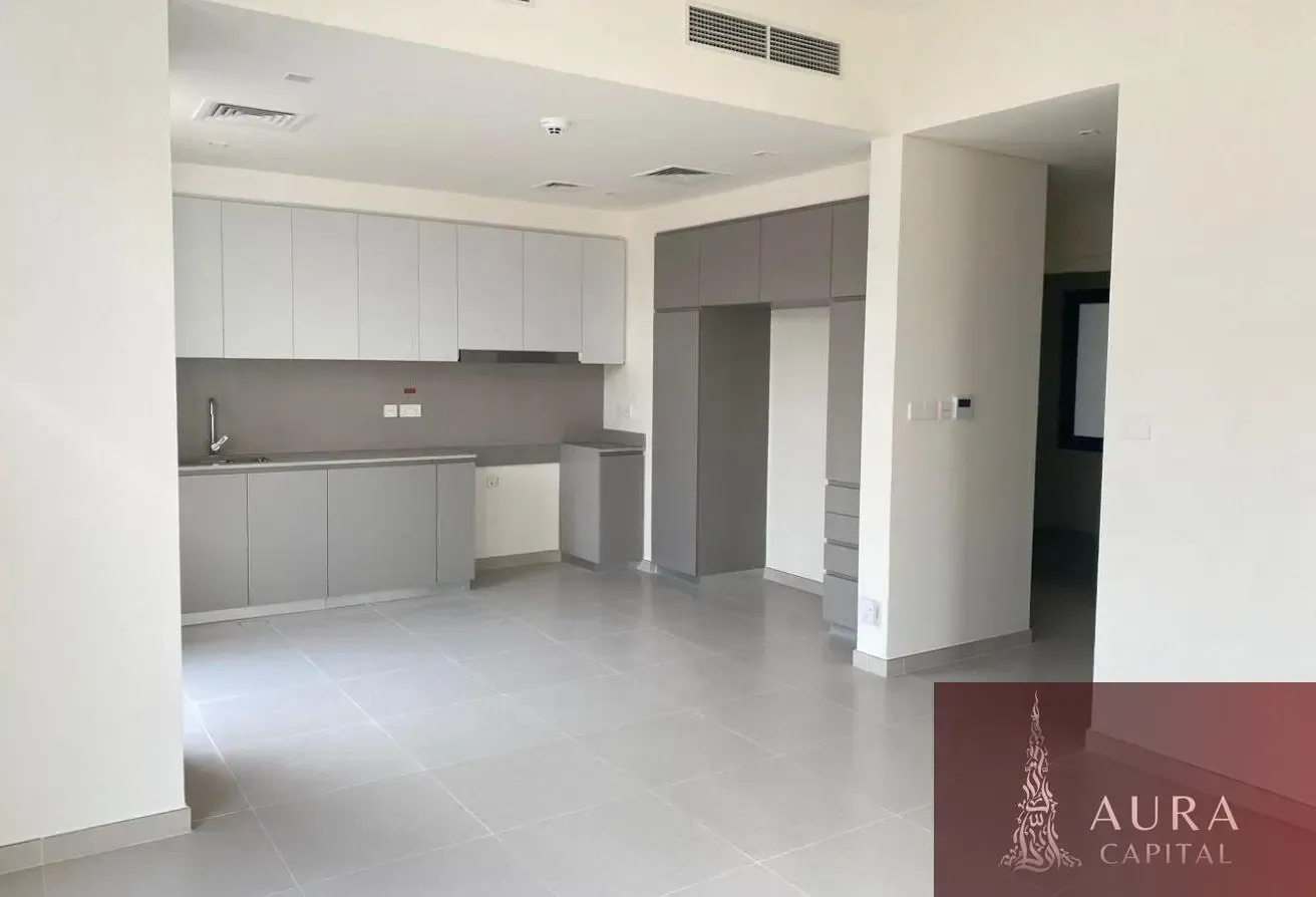 Garden || Modern and Spacious || Family Villa