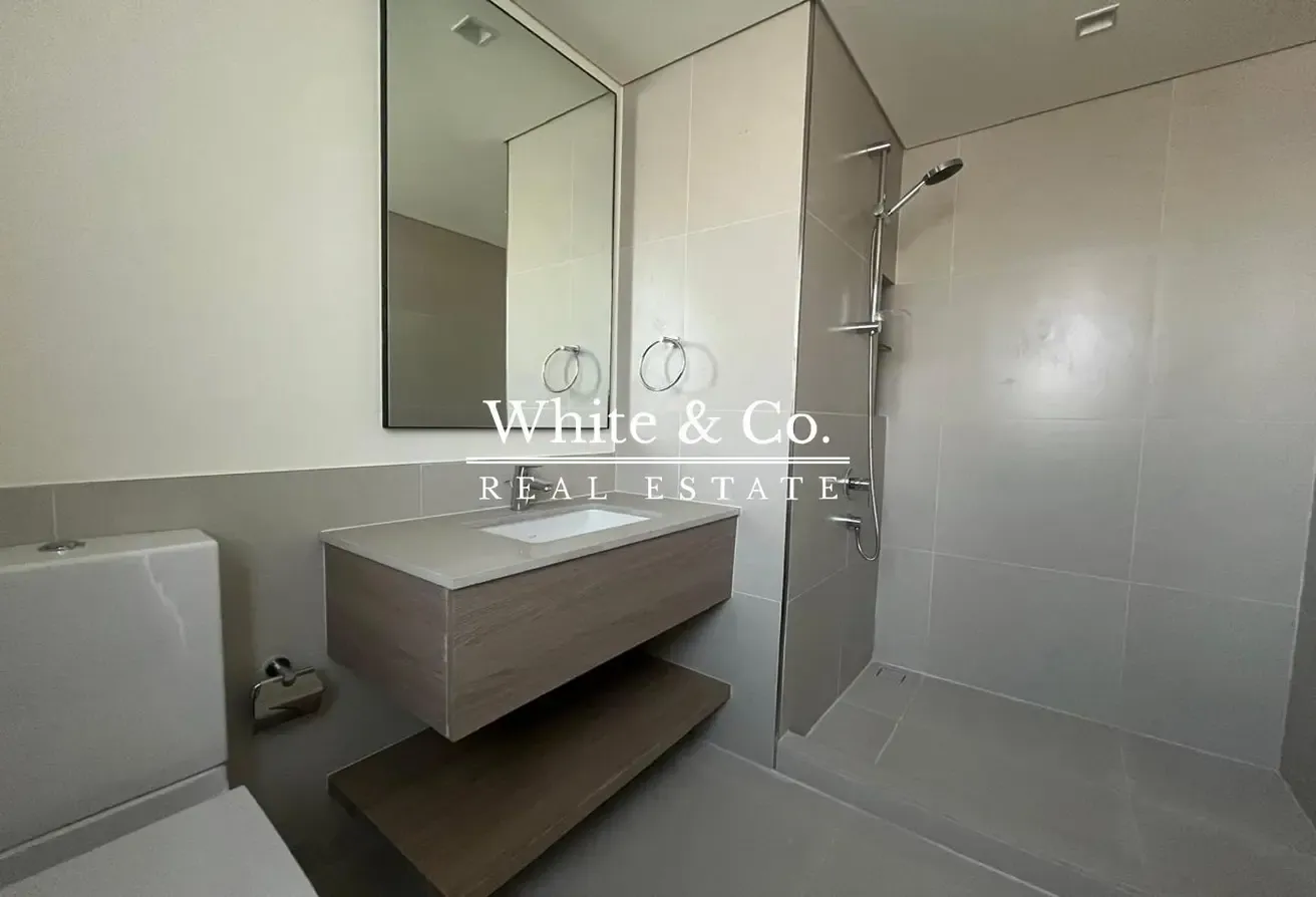 Vacant on Transfer| Type A | Luxury Living