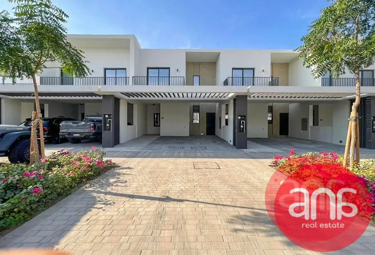 Single Row | 3 Beds + Maids | Brand New