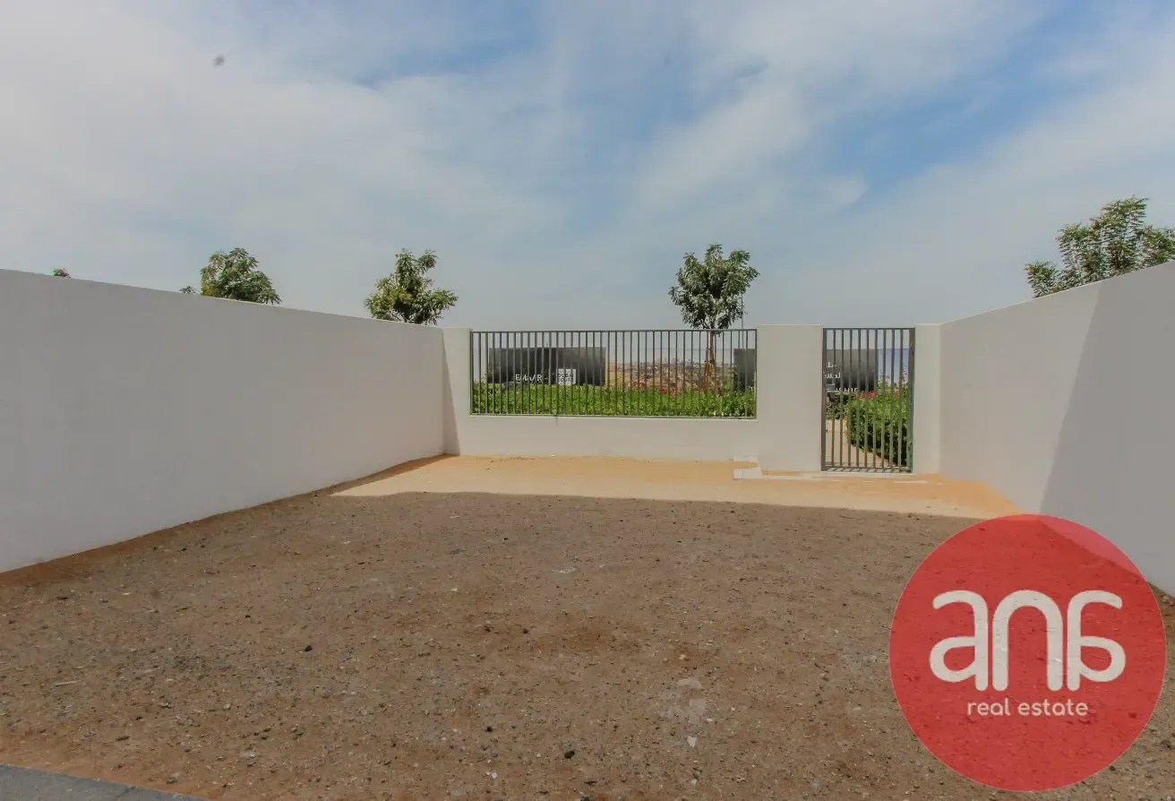 Single Row | 3 Beds + Maids | Brand New
