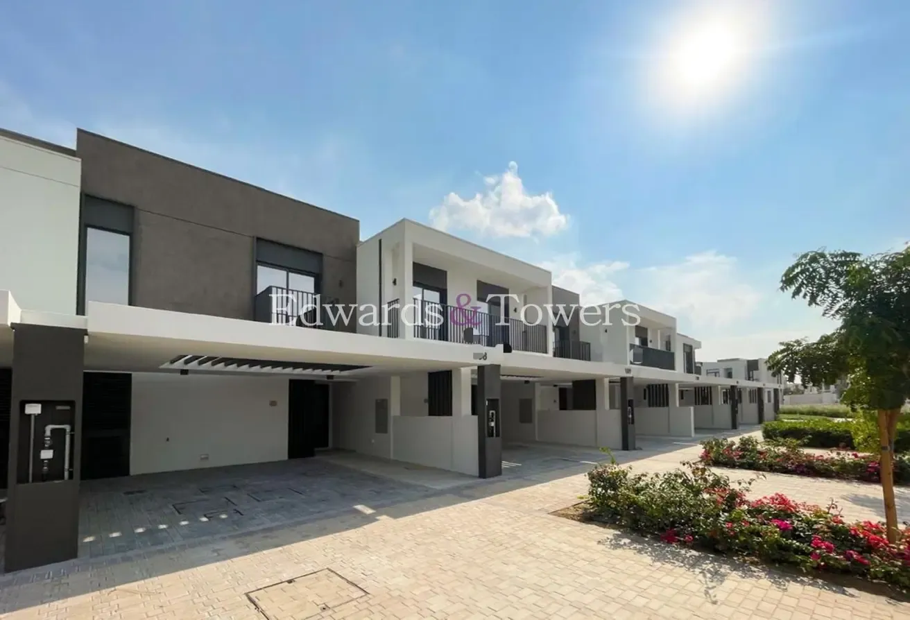 Single Row | Vacant soon | Well maintained