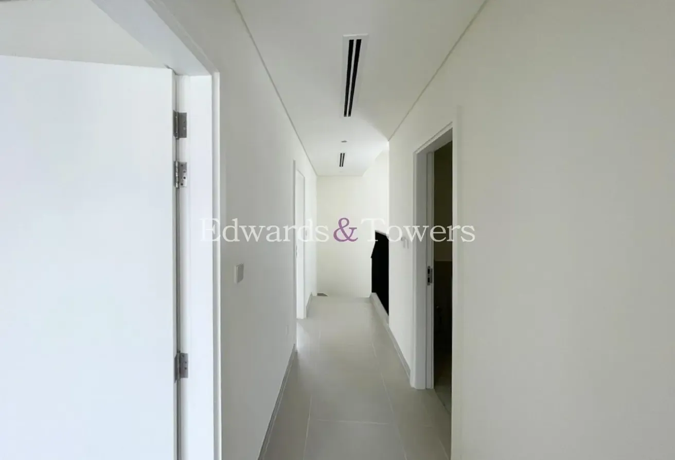 Single Row | Vacant soon | Well maintained