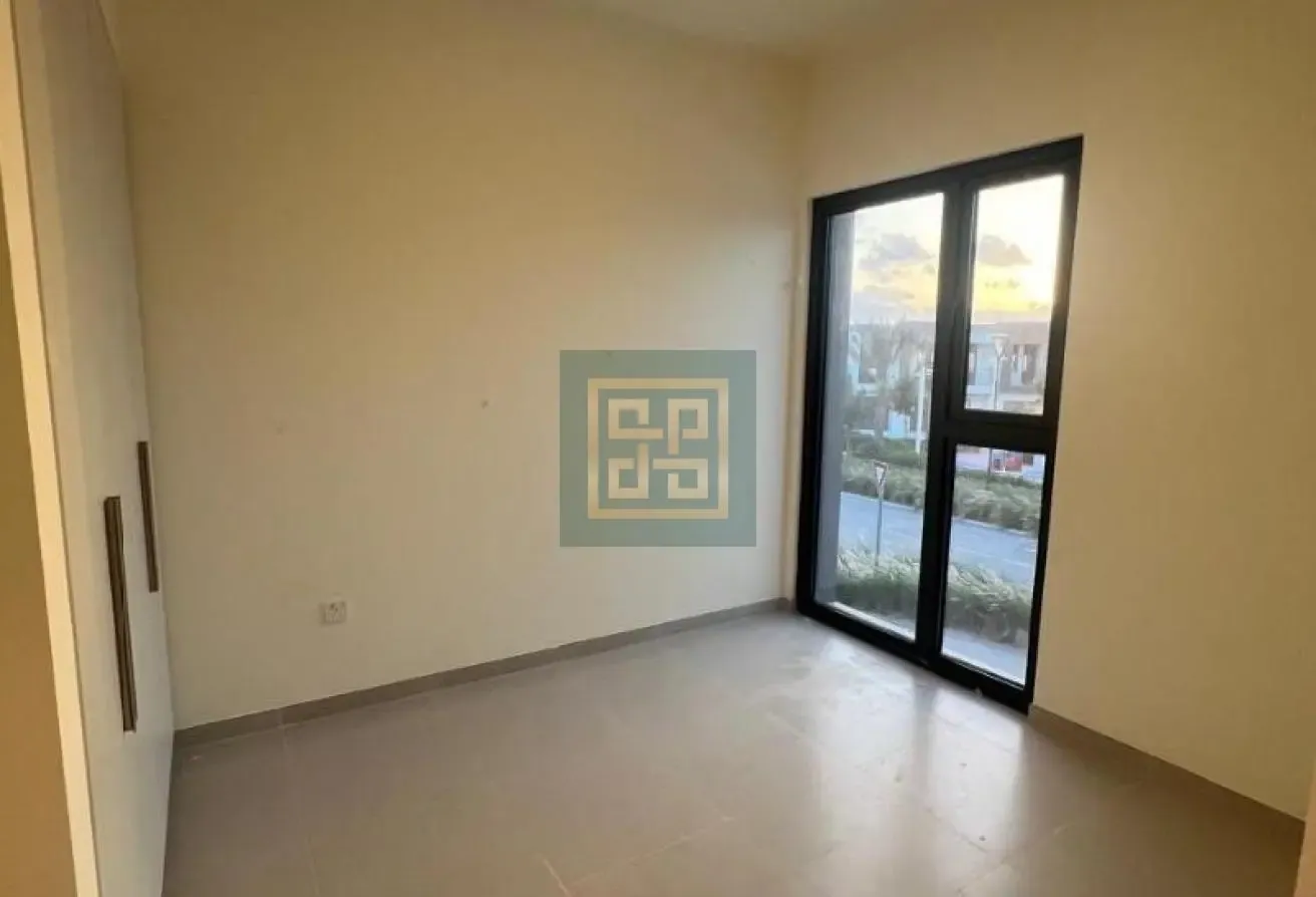 Modern 4BR Villa | Prime DWC Location