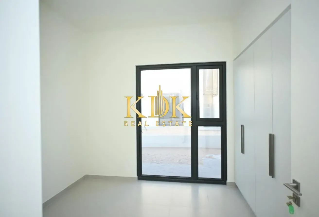 Modern and Spacious | Single Row Villa 4 Bed+Maid