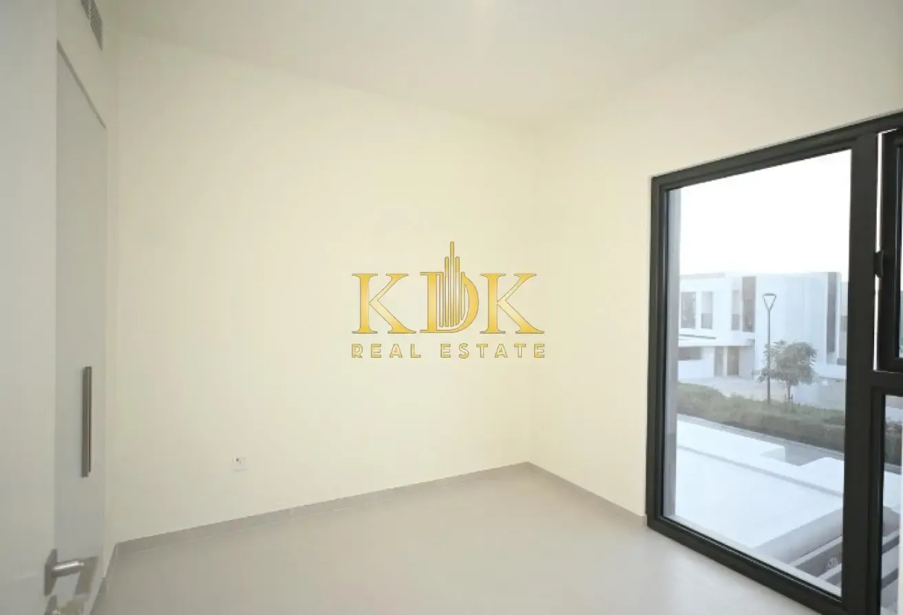 Modern and Spacious | Single Row Villa 4 Bed+Maid
