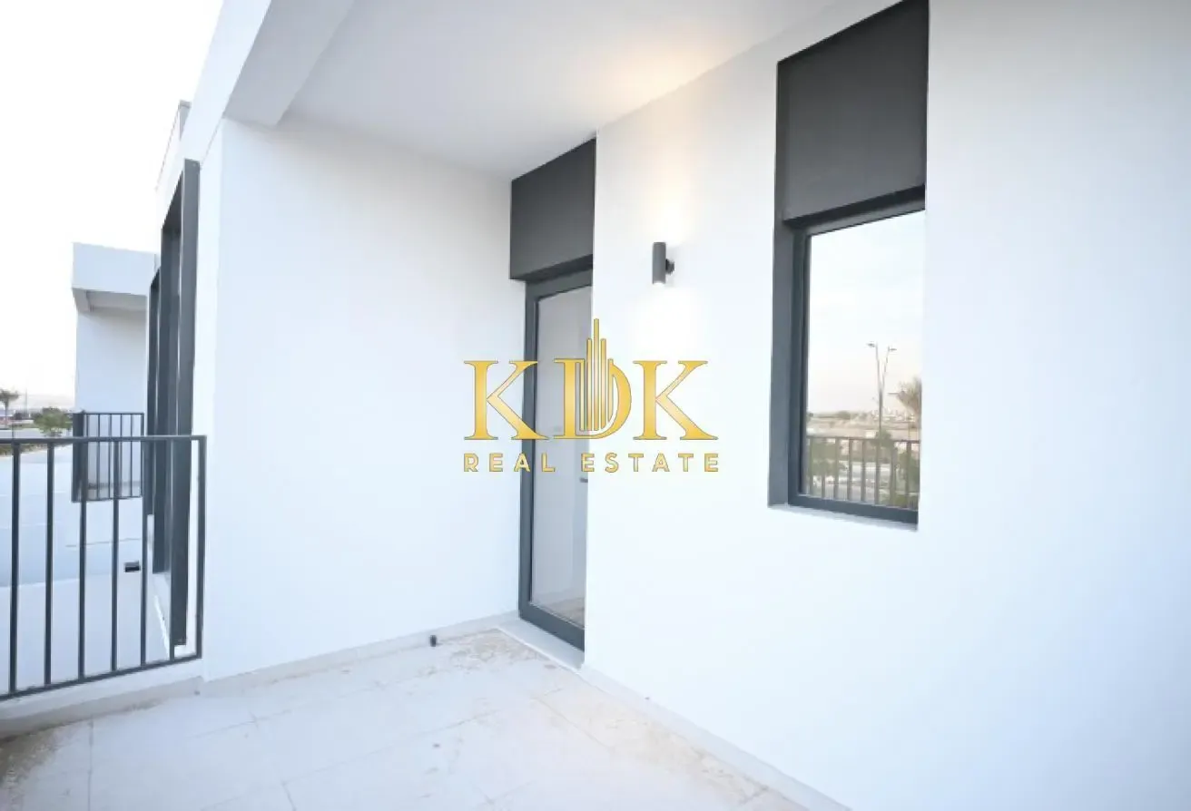 Modern and Spacious | Single Row Villa 4 Bed+Maid