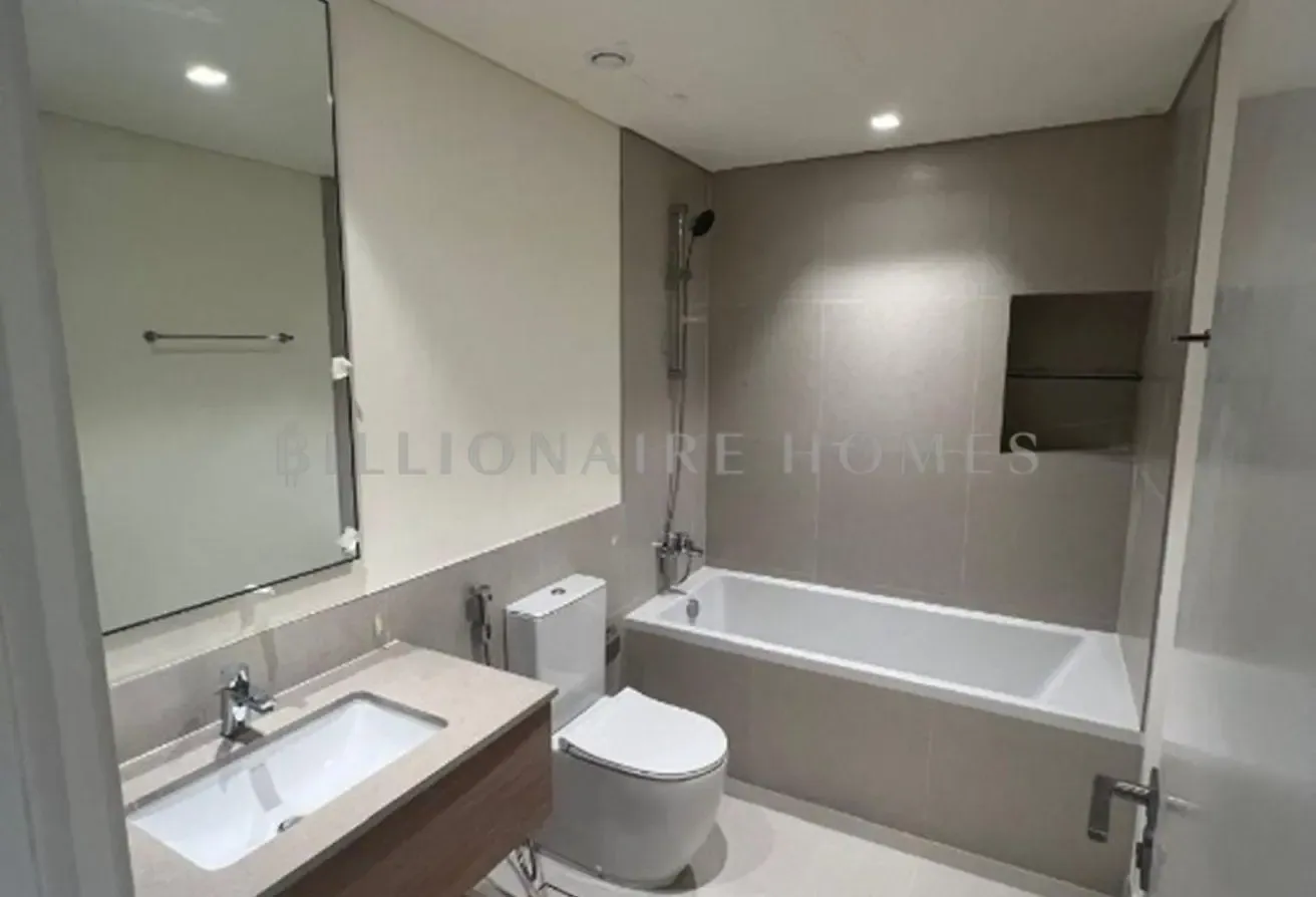 Corner Unit | Large Plot | Close to Amenities