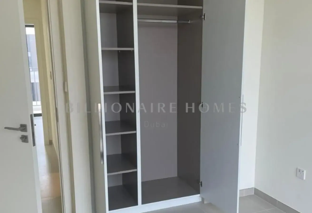 Single Row | Prime Location | Vacant