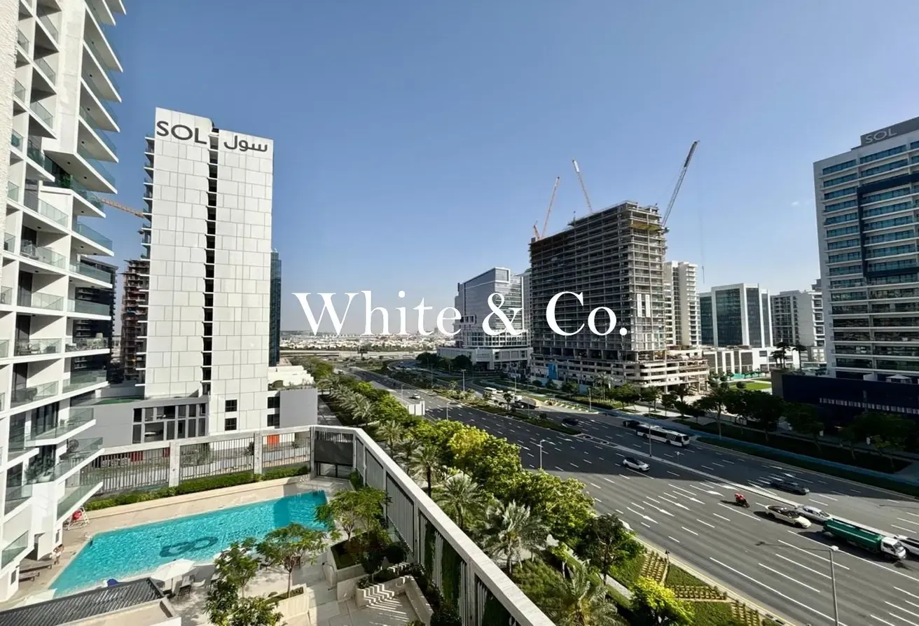 FULLY FURNISHED | BALCONY | NEW BUILDING
