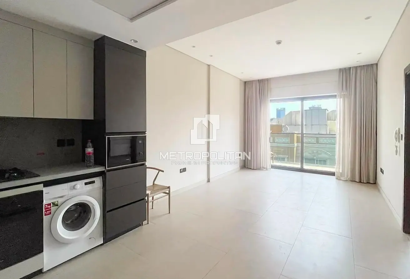 Ready to move | Mid floor | Great community