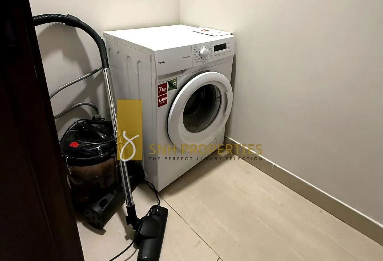 FULLY FURNISHED | PRIME LOCATION |LUXURY AMENITIES