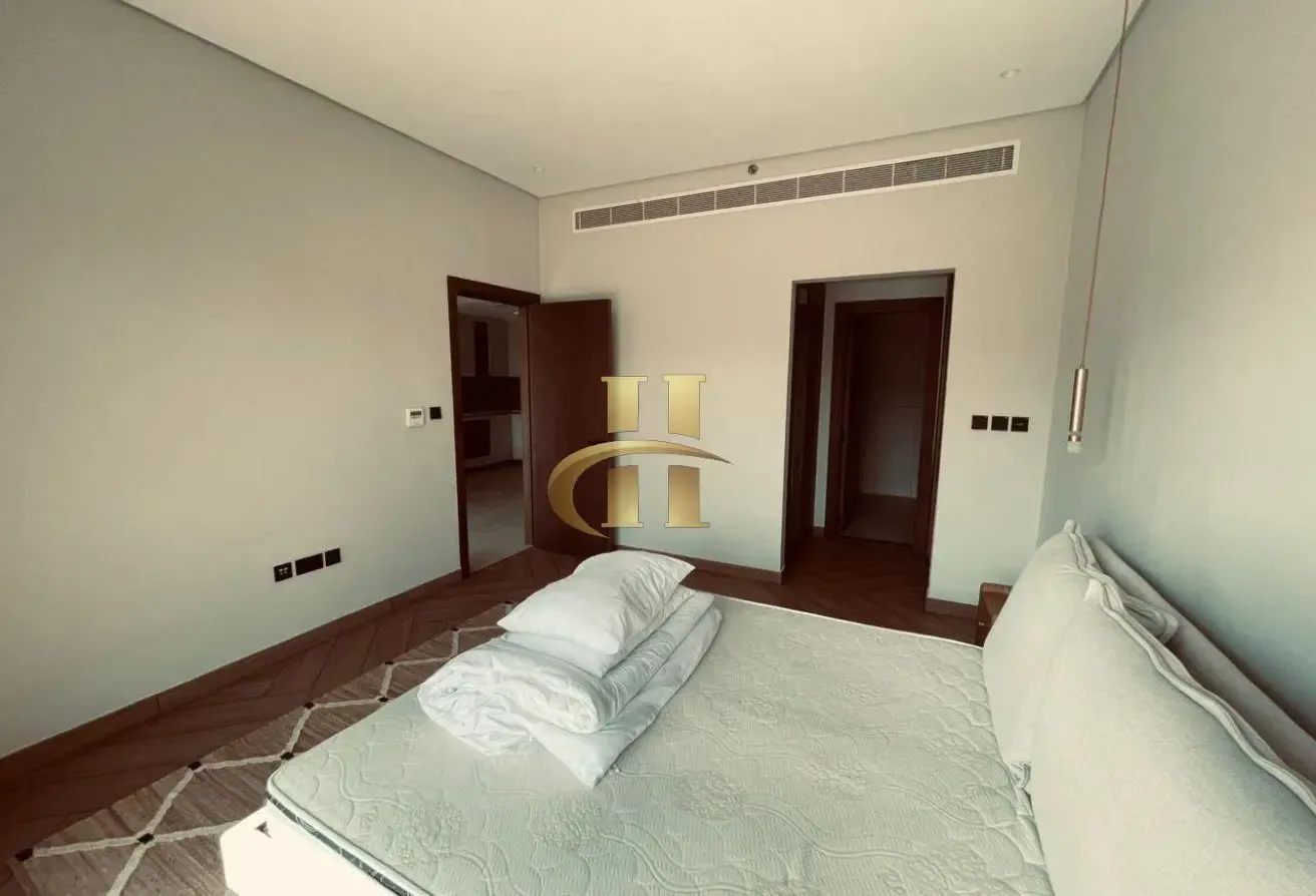 High Quality | Ready To Move | Prime Location