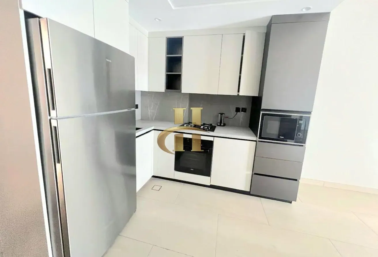 1 BHK in Prime Location | With Dishwasher