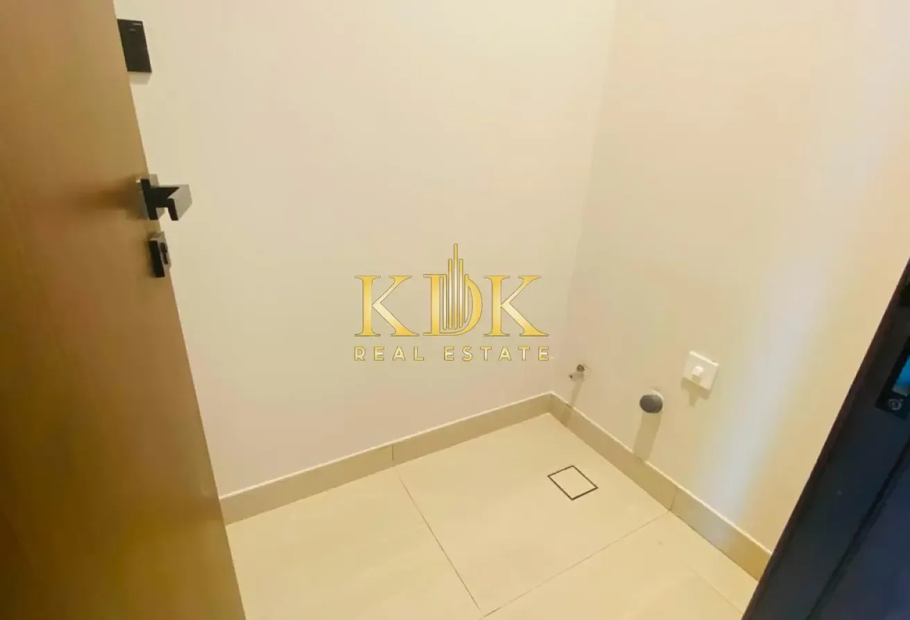 Semi-furnished 1 BR | Smart Living | With Laundry