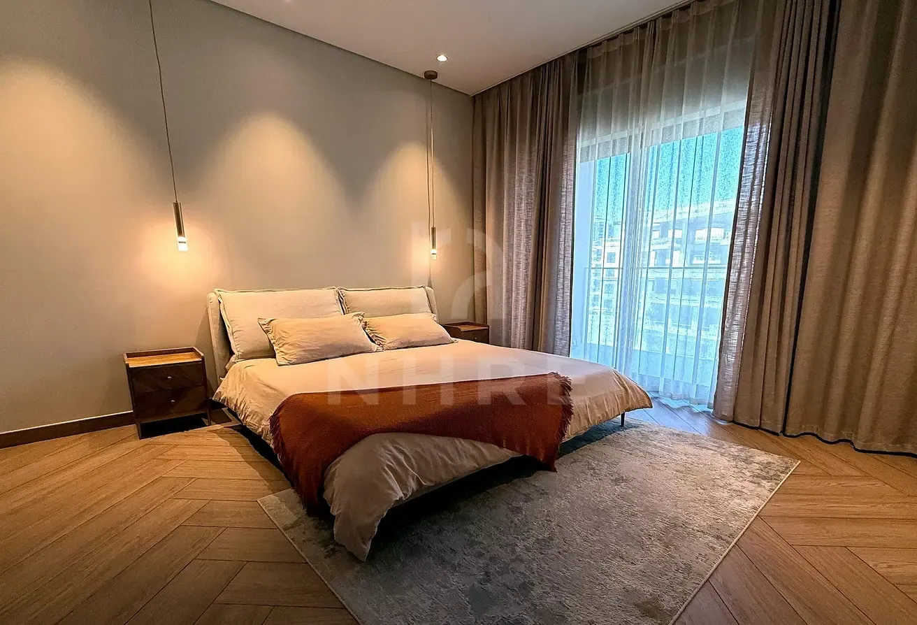 READY TO MOVE IN | FULLY FURNISHED | TOP NOTCH