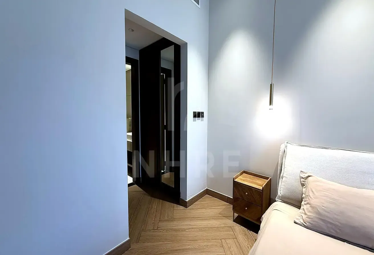 READY TO MOVE IN | FULLY FURNISHED | TOP NOTCH