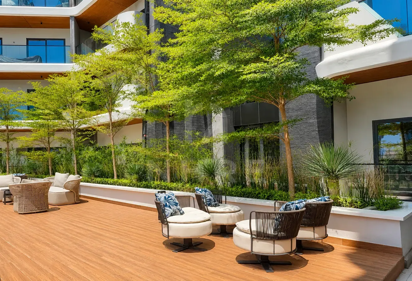 READY TO MOVE IN | FULLY FURNISHED | TOP NOTCH