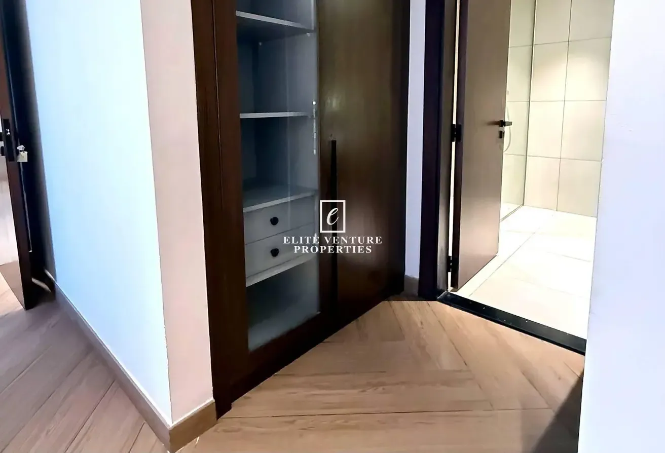 FULLY FURNISHED | SPACIOUS LAYOUT | HIGH FLOOR