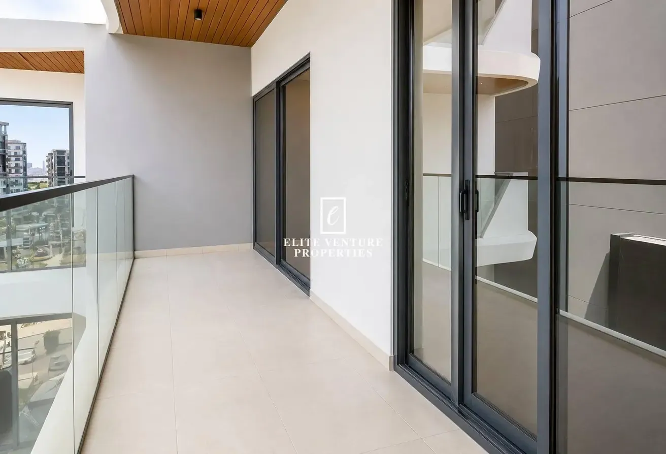 Spacious 1bhk | Modern | Prime Location