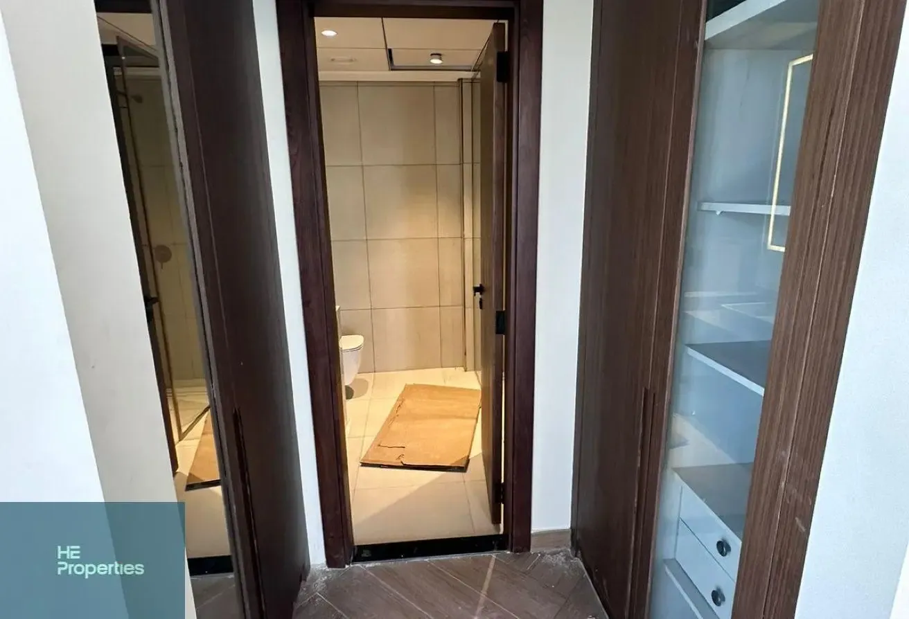 PRIME LOCATION | KITCHEN APPLIANCES | CHILLER FREE
