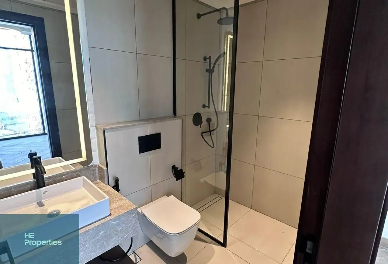 PRIME LOCATION | KITCHEN APPLIANCES | CHILLER FREE
