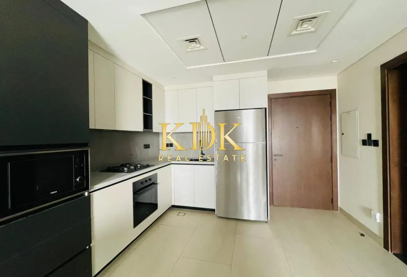 Furnished 1 BHK | Pool View | Ready to Move