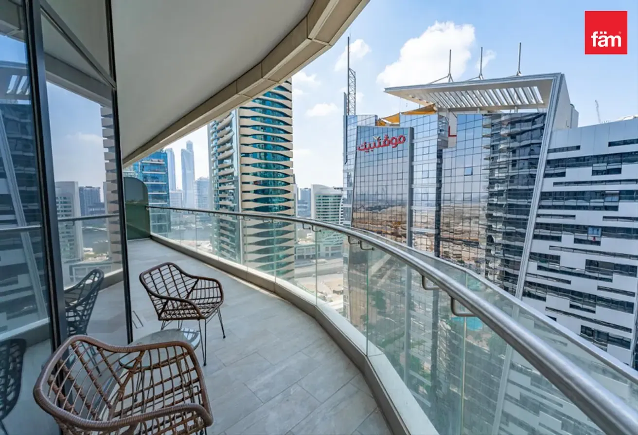 Fully Furnished | 1br In Downtown Dubai | Vacant