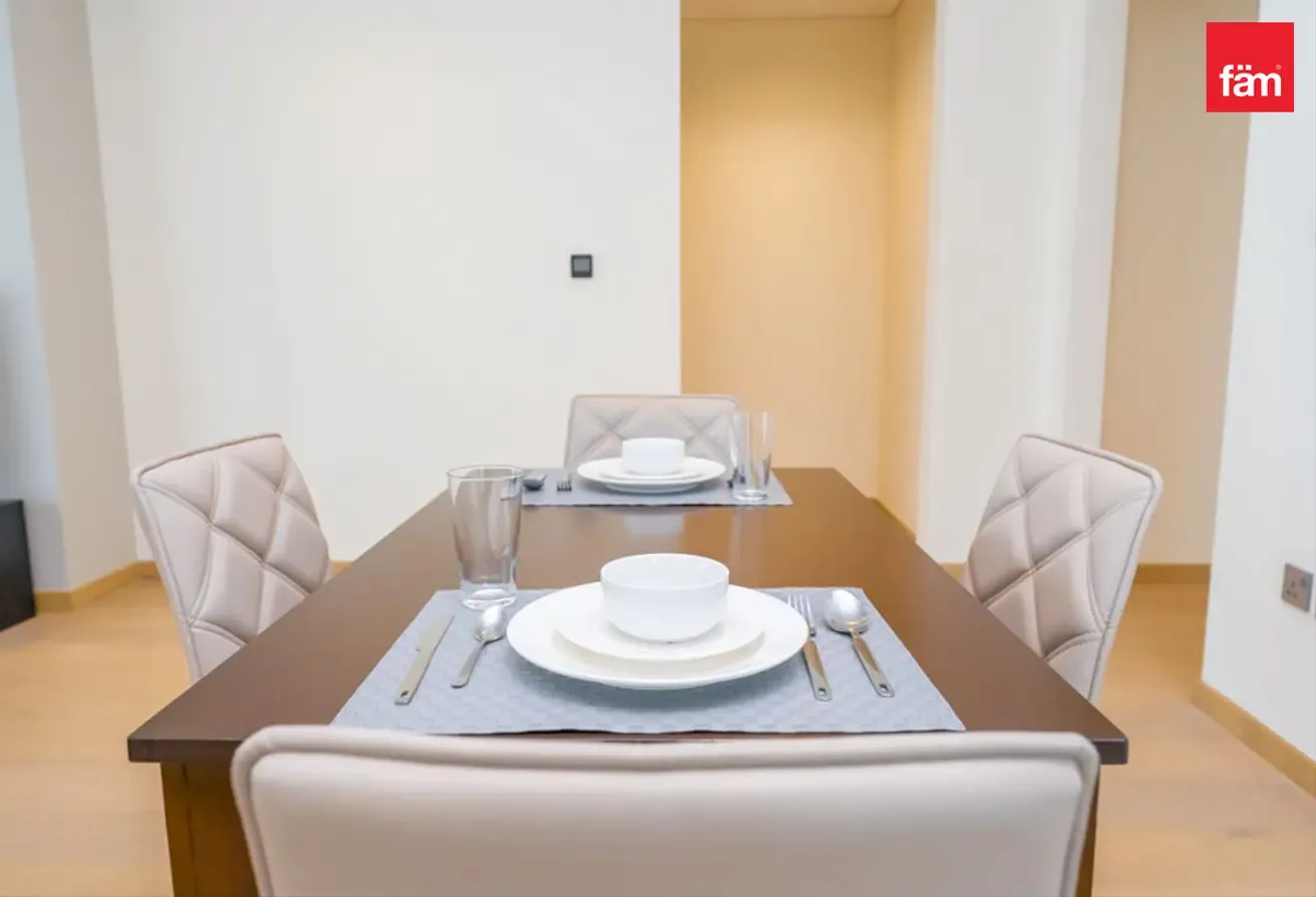 Fully Furnished | 1br In Downtown Dubai | Vacant