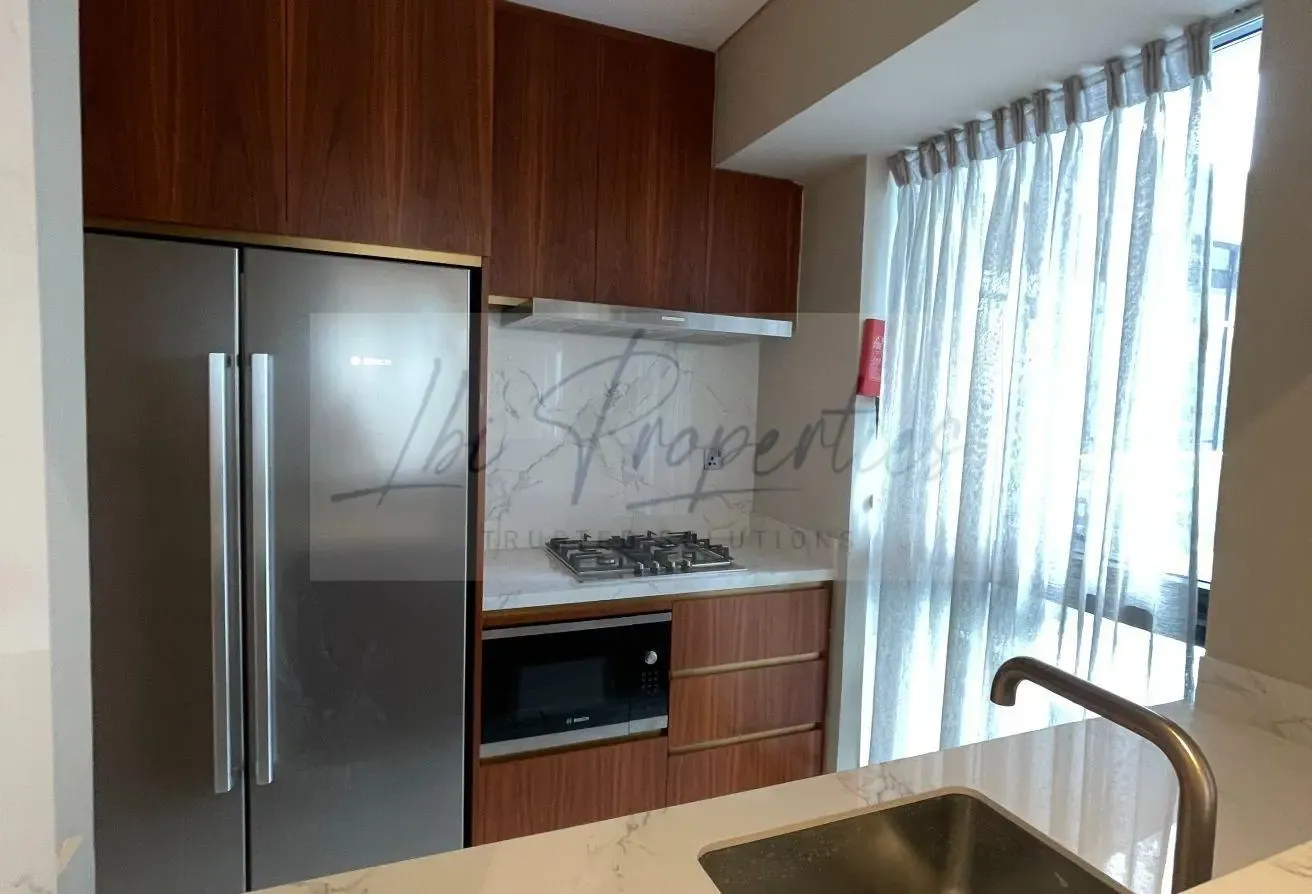 Near to Dubai Mall | Fully Furnished | Great View