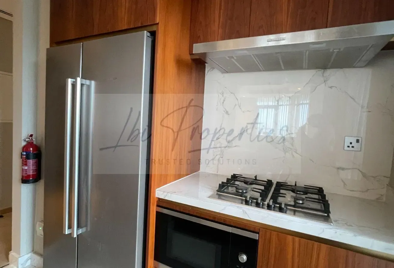 Near to Dubai Mall | Fully Furnished | Great View