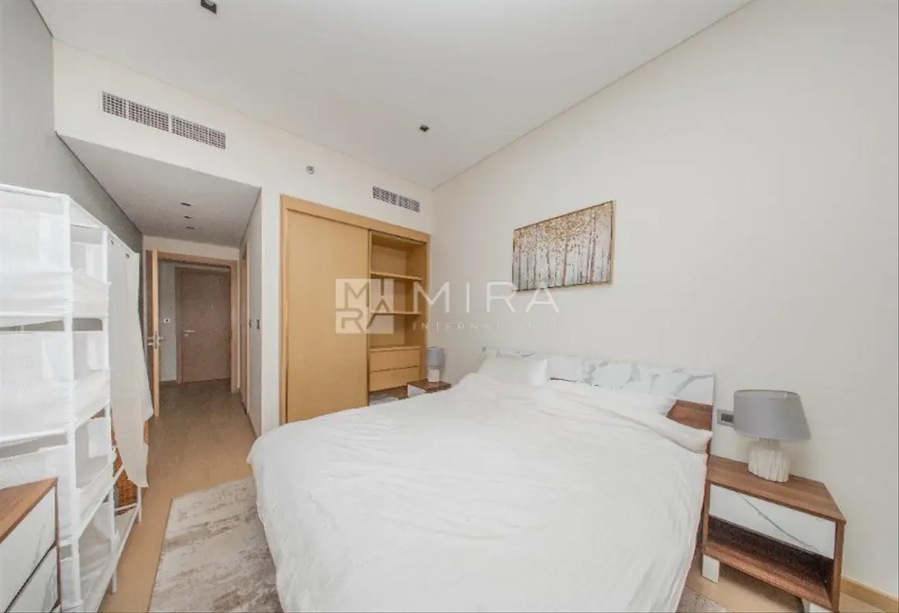 Vacant I FullyFurnished I Near to Dubai Mall