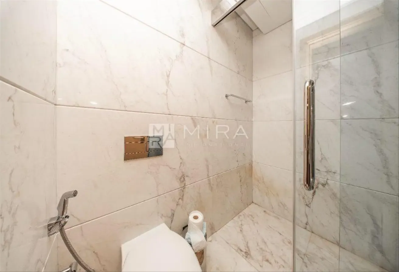 Vacant I FullyFurnished I Near to Dubai Mall