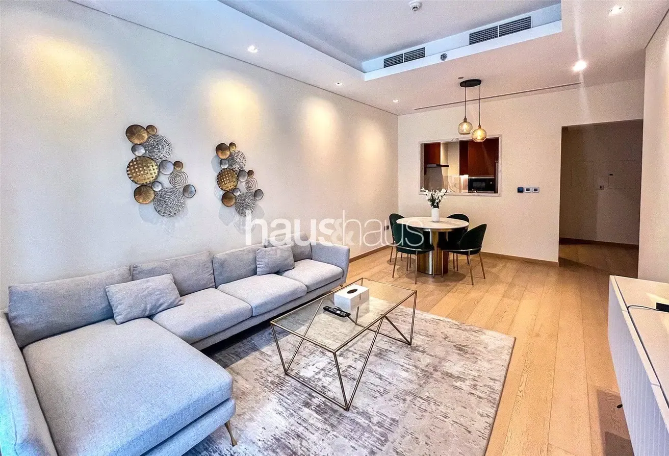 Fully Furnished | Burj View | Multiple Cheques