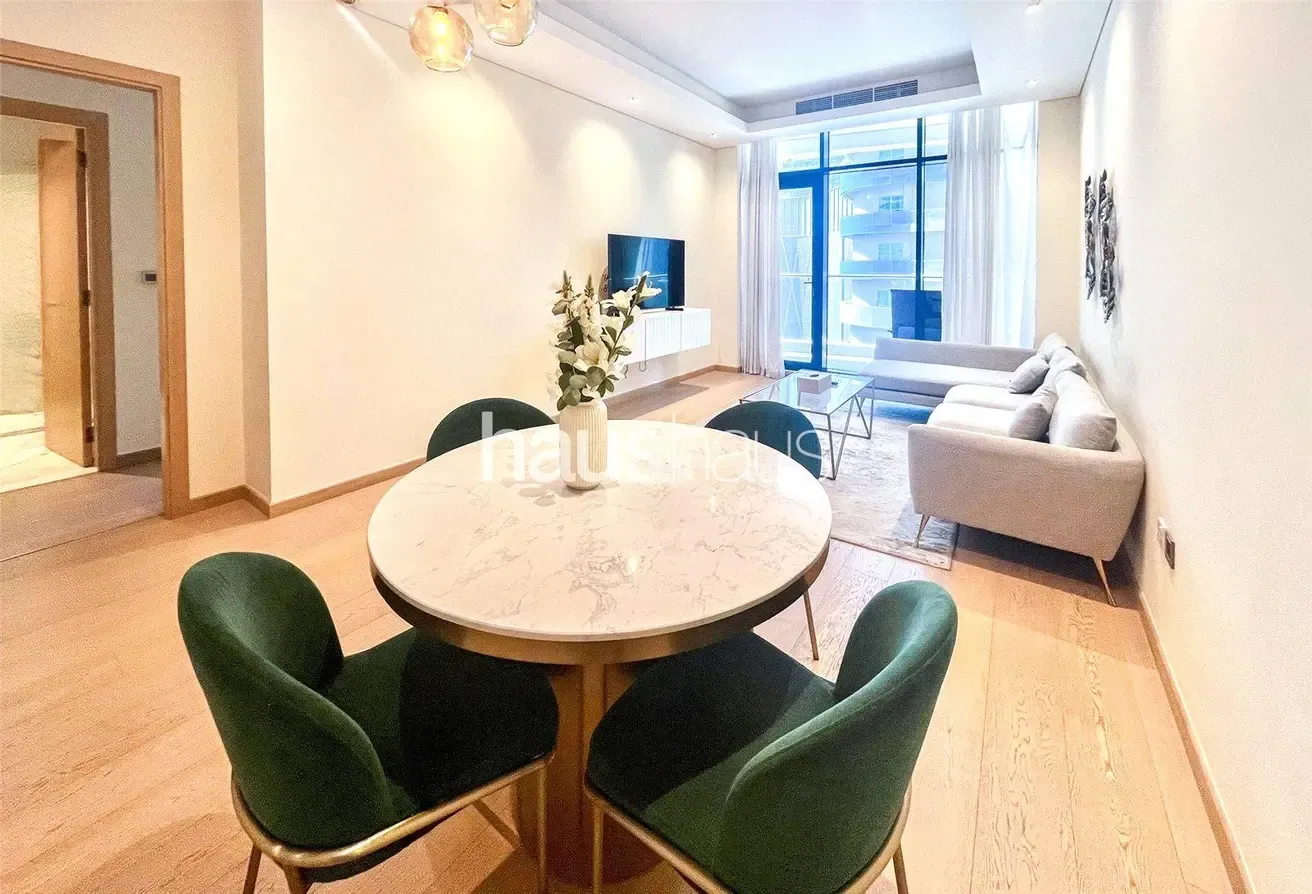 Fully Furnished | Burj View | Multiple Cheques
