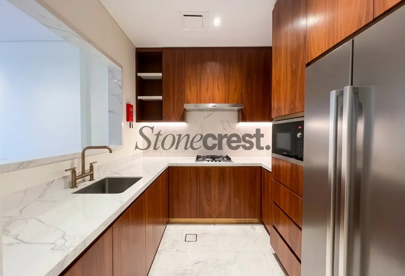 Urban Chic | 1-Bedroom | City and Skyline Views