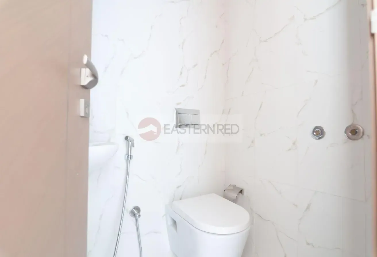 Premium & Spacious Layout - Well Maintained Unit!!