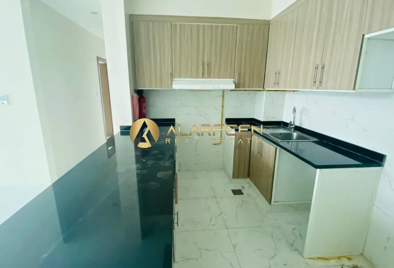 Bright & Airy 2 BR | Spacious | Great Amenities