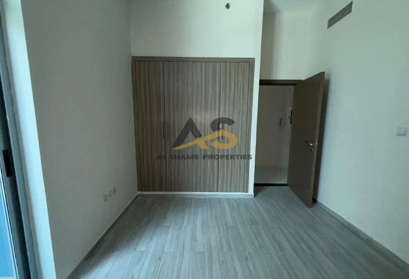 ONE CALL | ONE AGENT | MULTIPLE OPTIONS IN ARJAN