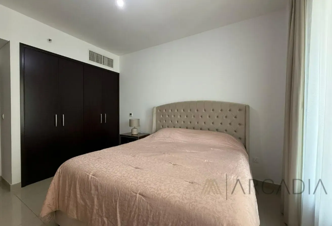 Fully Furnished | Huge Balcony | Multiple Cheques