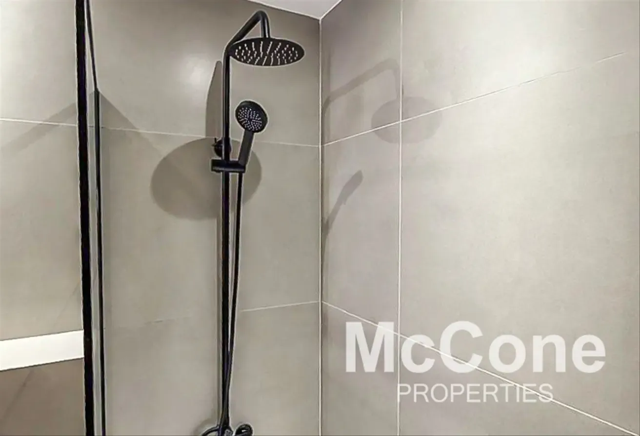 Upgraded | Hot Deal | Balcony | Genuine Listing
