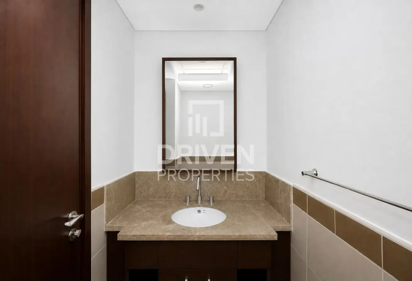 Fountain View | High Floor | Chiller Free